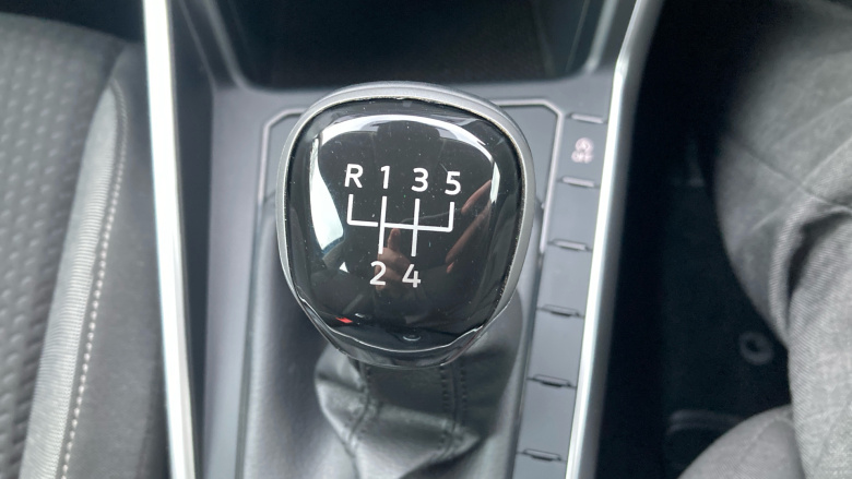 Volkswagen Polo 1.0 Life 5dr Petrol Hatchback